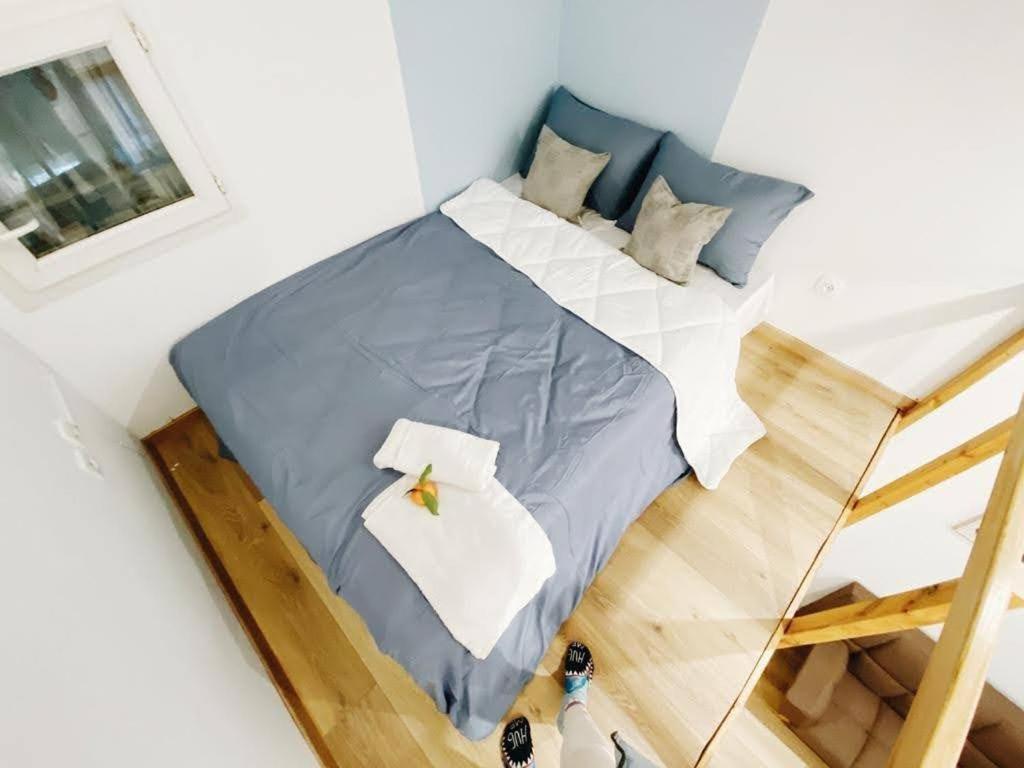 Velestinou Private Maisonette Διαμέρισμα